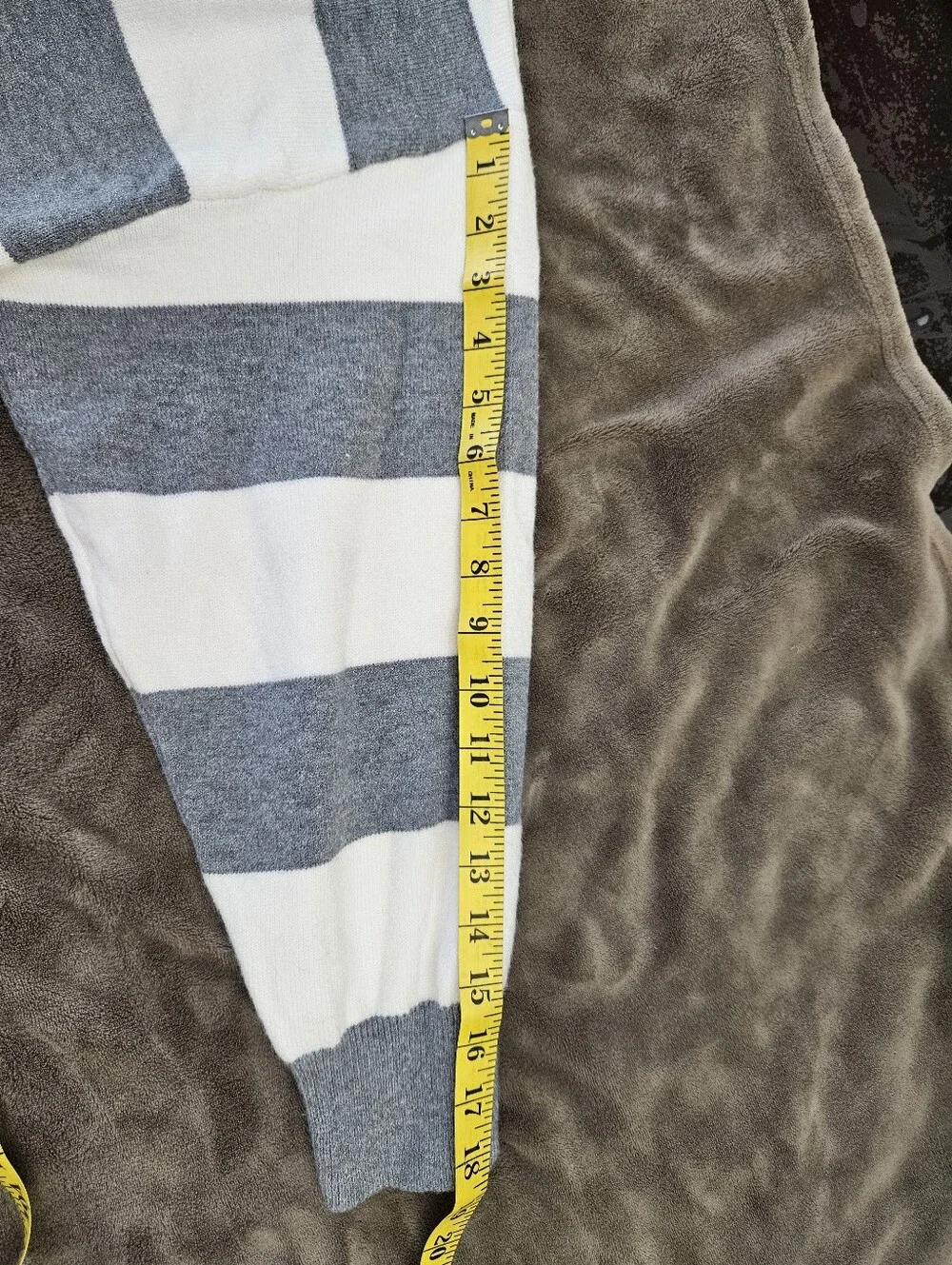 torrid Gray and White Striped Hooded Knit Pullover Size 4